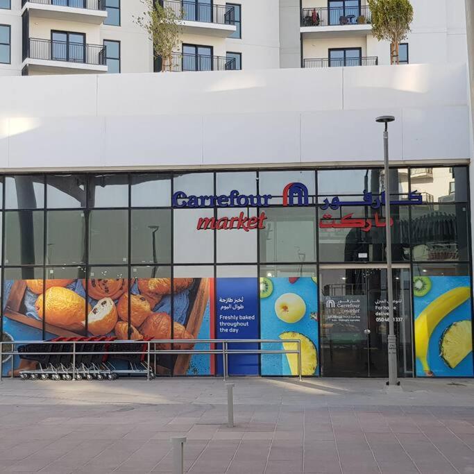 Apartamento Full Canal View At Yas Island- Brand New